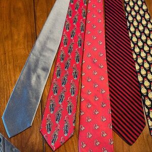 5 Assorted Men’s Silk Ties